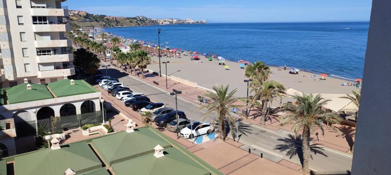 Апартаменти Turisstiko Playa Carvajal Фуенхірола Екстер'єр фото
