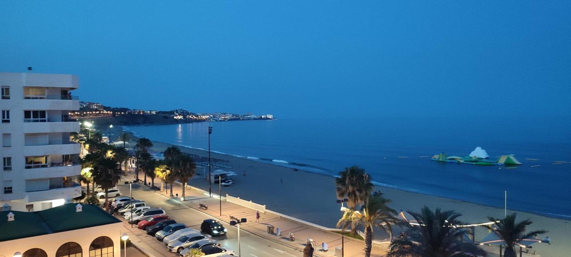 Апартаменти Turisstiko Playa Carvajal Фуенхірола Екстер'єр фото